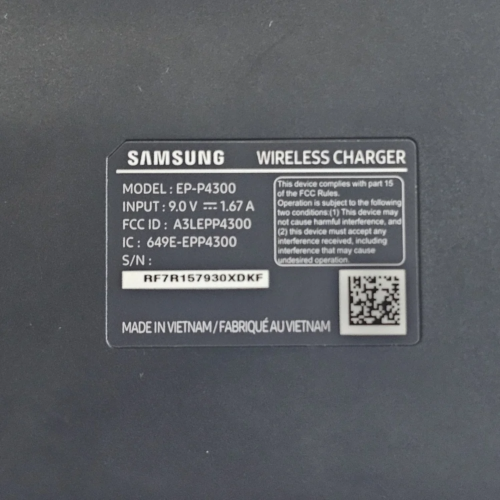 SAMSUNG GALAXY ACTIVE 2 WATCH AND DUO PAD FAST CHARGER